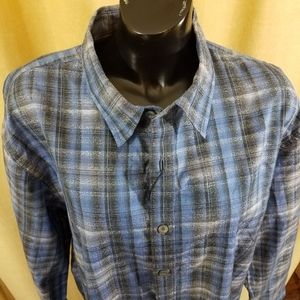 Coastaoro Button Down Plaid Shirt
